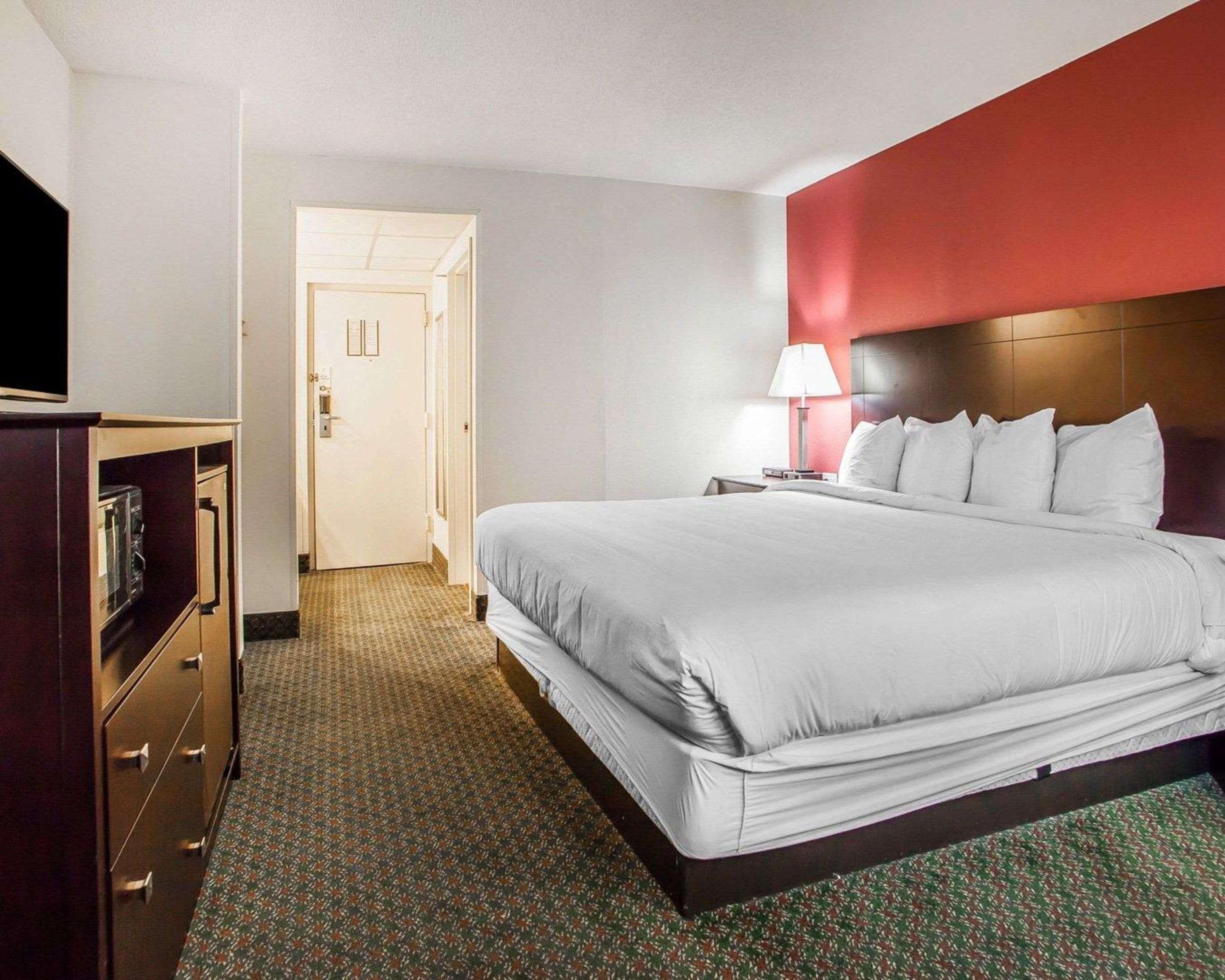 Comfort Inn & Suites Wyomissing-Reading エクステリア 写真