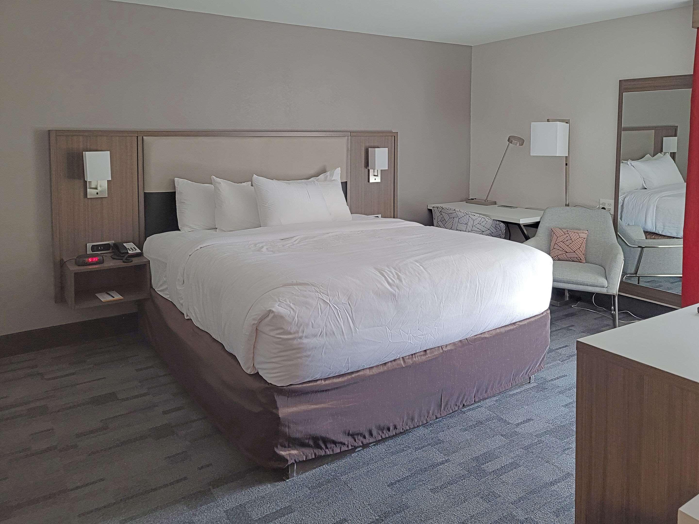Comfort Inn & Suites Wyomissing-Reading エクステリア 写真