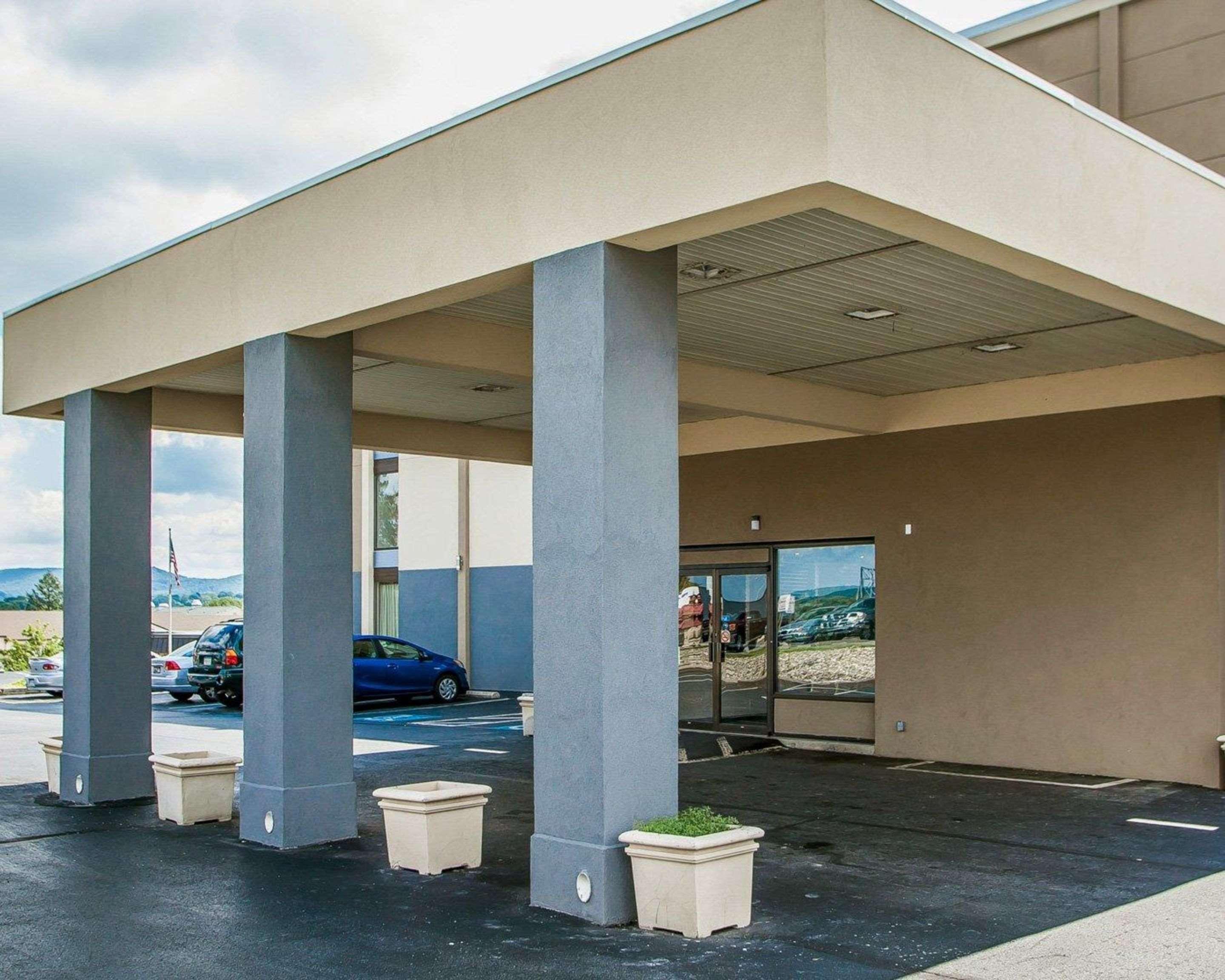 Comfort Inn & Suites Wyomissing-Reading エクステリア 写真