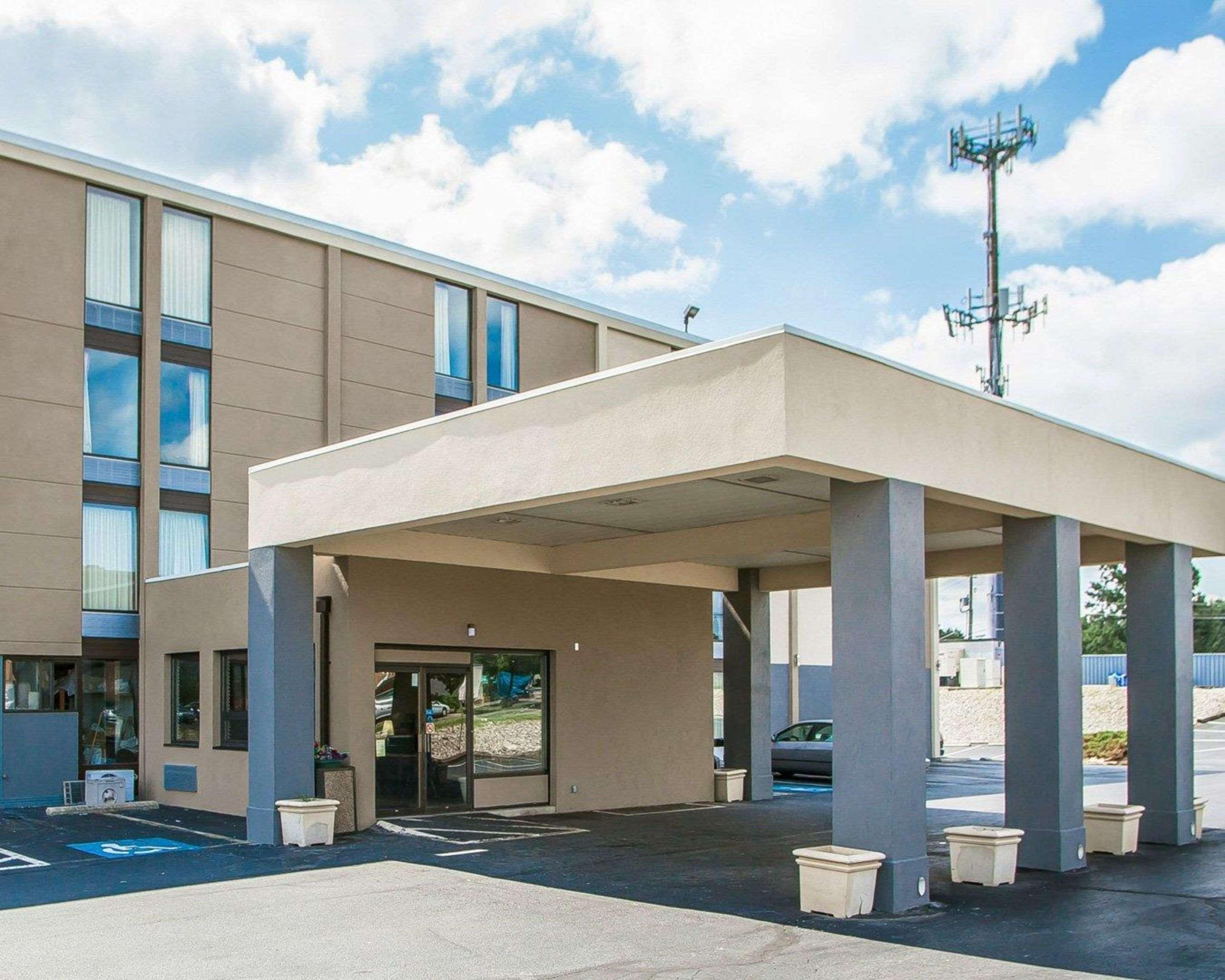 Comfort Inn & Suites Wyomissing-Reading エクステリア 写真