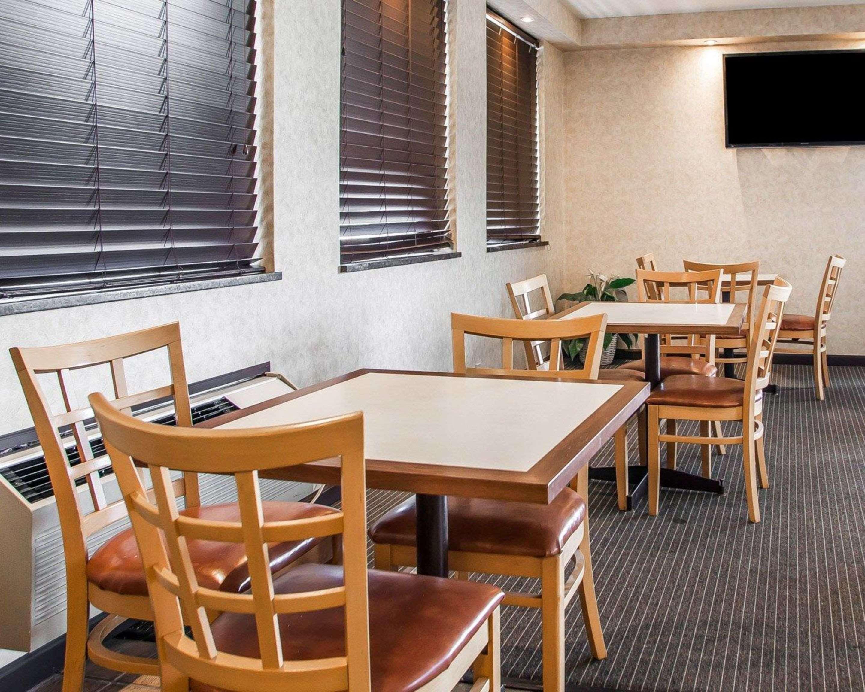 Comfort Inn & Suites Wyomissing-Reading エクステリア 写真