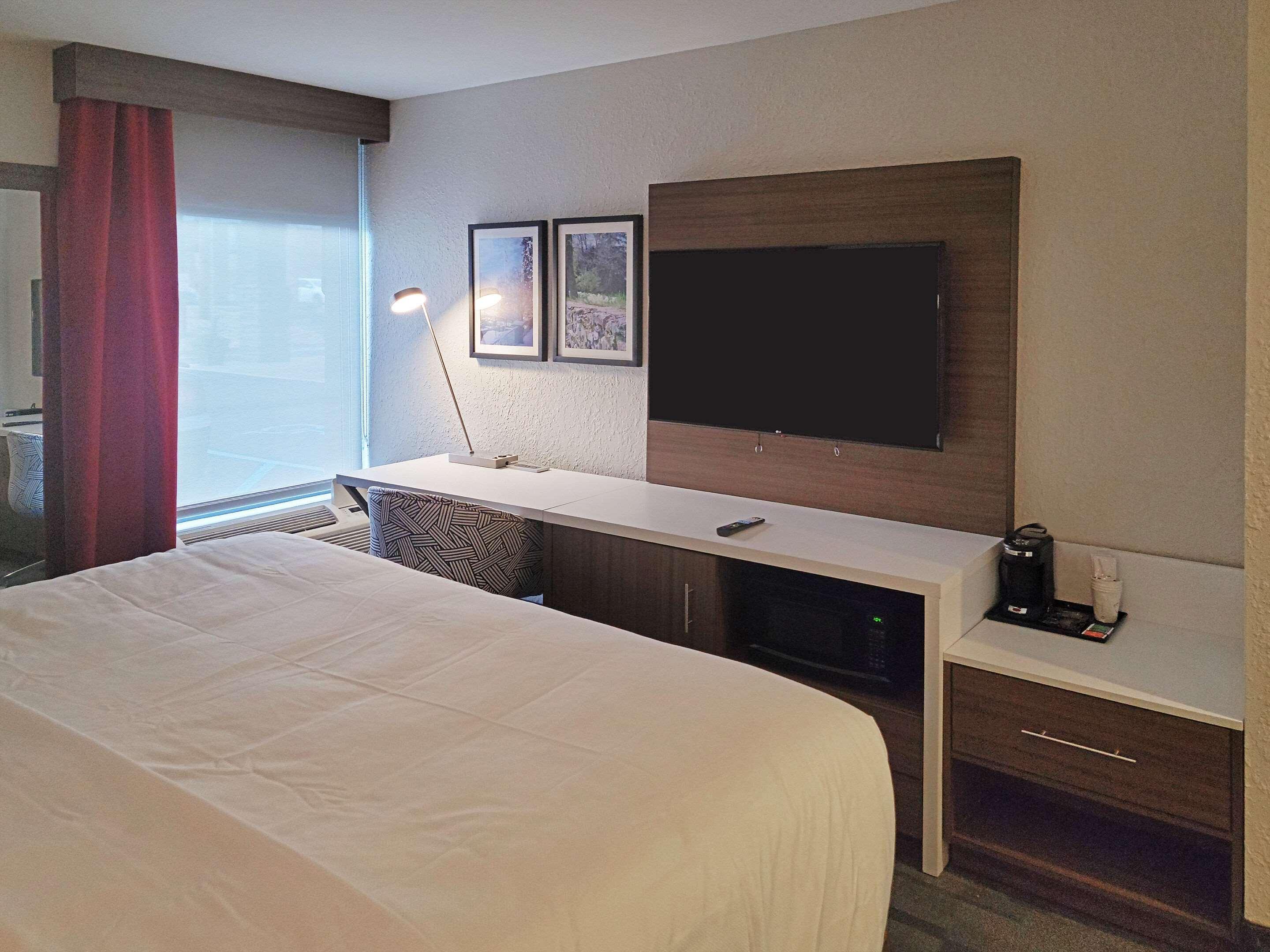 Comfort Inn & Suites Wyomissing-Reading エクステリア 写真
